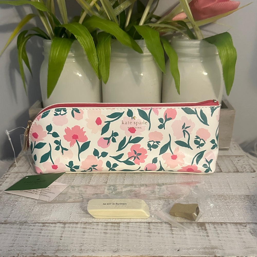 Nwt Kate spade floral pencil case set